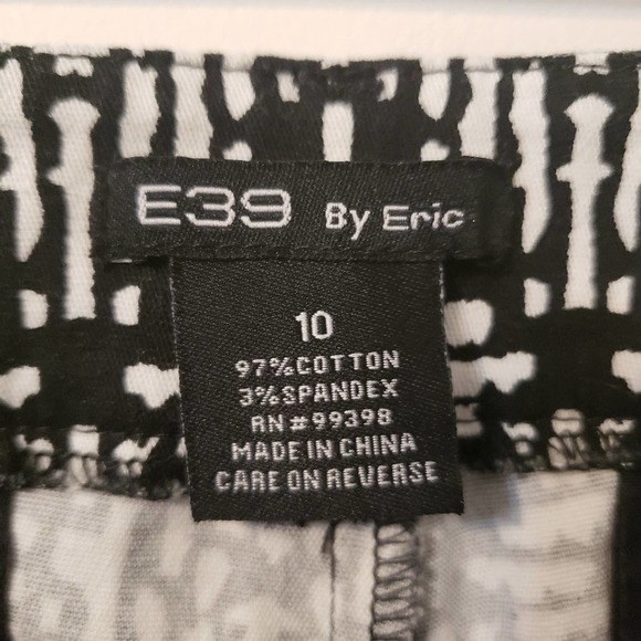 E39 by Eric Size 10 Black and White Graphic Print Pant Zip Ankle - Picture 5 of 9